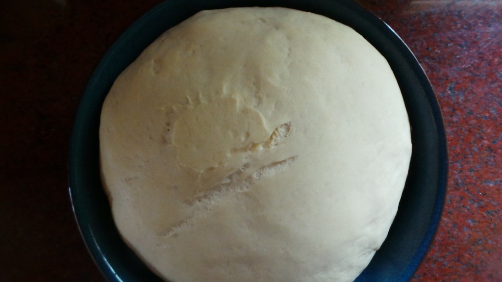 Pizza_roll_dough